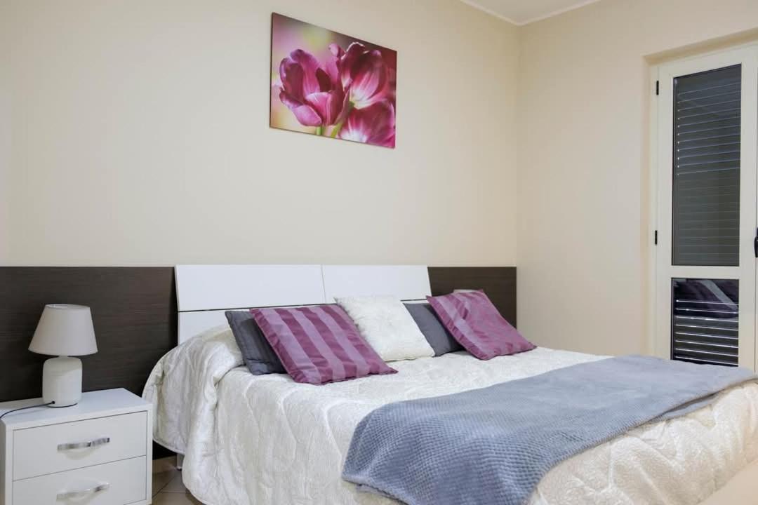 B&B Nola Domus Cimitile Экстерьер фото